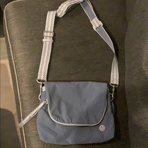 Lululemon Crossbody pocket book brand new